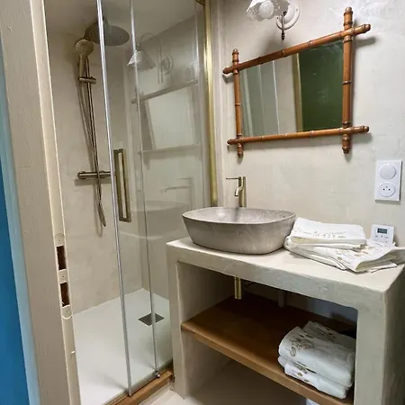 بيت ضيافة Le Domaine De Blanvatel Sainte-Marguerite-de-Viette