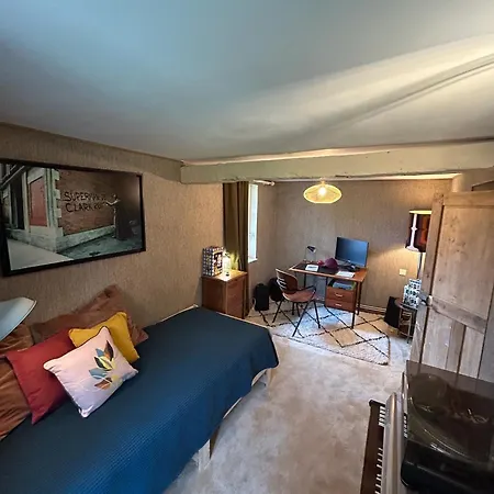 Le Domaine De Blanvatel 4*