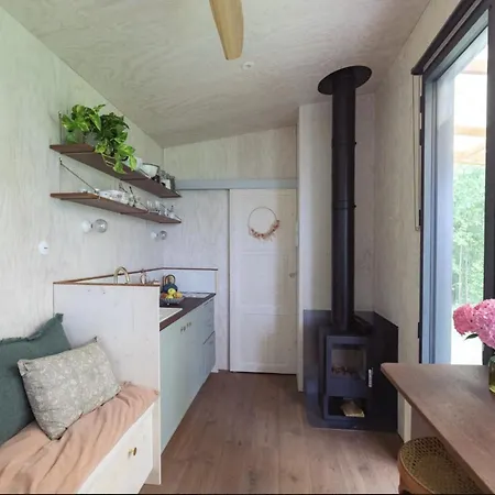 Le Domaine De Blanvatel 4*