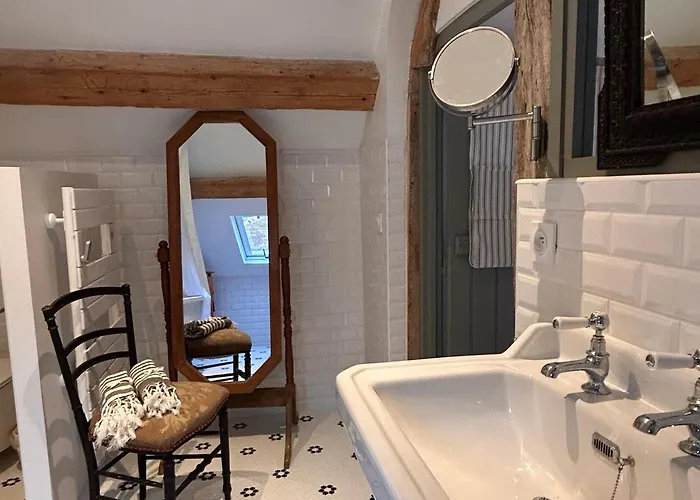 Pensionat Le Domaine De Blanvatel 4*