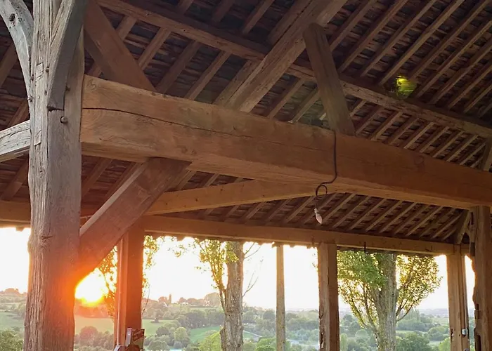 Le Domaine De Blanvatel 4*