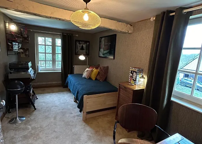 Maison d'hôtes Le Domaine De Blanvatel 4*